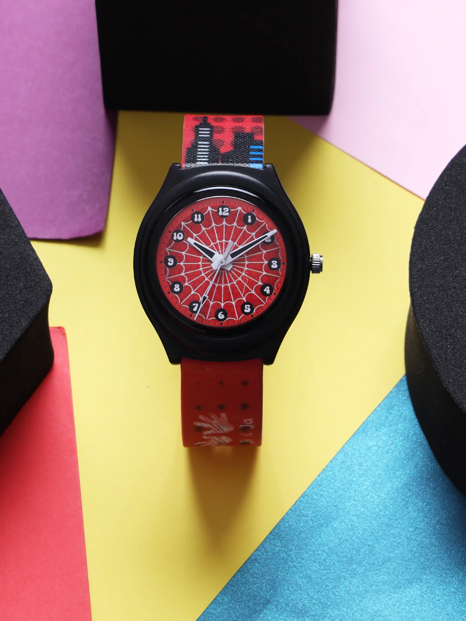 Kids’ Red Spider Web Theme Analog Watch with Silicone Strap - JJ215