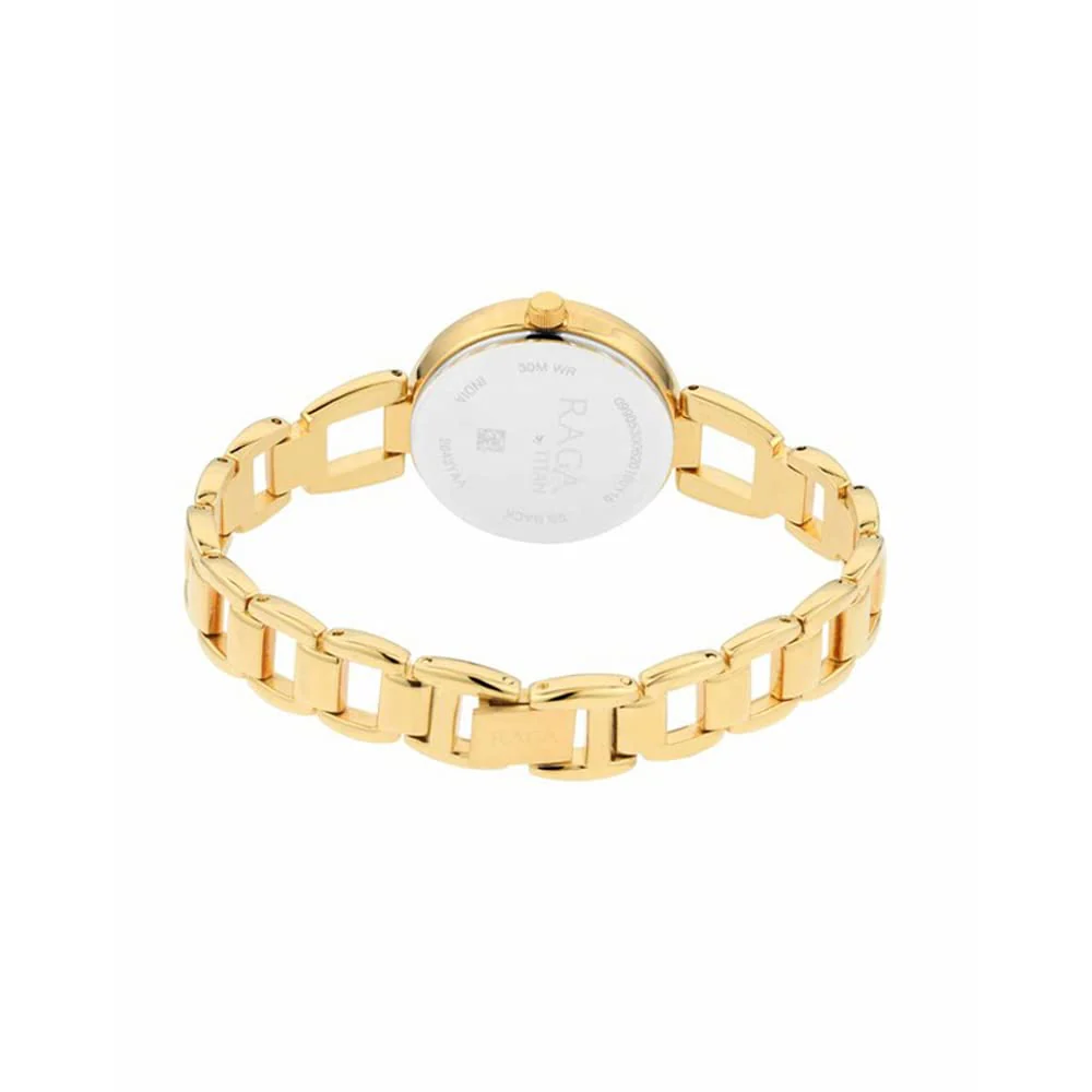 Metal Light Champagne Dial Analog Watch for Women -Nr2642Ym01, Dial Color-Gold, Band Color-Gold by Titan - Image 3